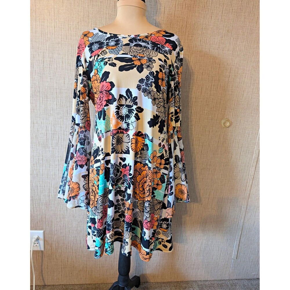 Multicolor Floral Knit Shift Dress Bell Long Sleeve Ruffle Short Size M